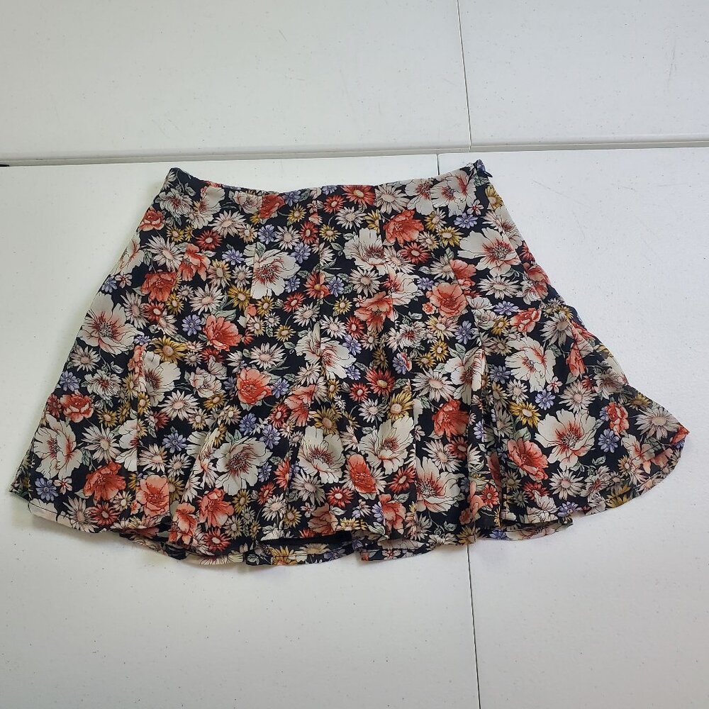 Forever 21 Floral Mini Skirt Black Multicolor Women's Size S